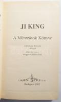 Ji King. A Változások Könyve. A Richard Wilhelm változat. Ford.: Pressing Lajos. Bp., 1992, Orient P...