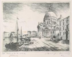 Beregi Vilmos (1917-1970): Velencei részlet. Rézkarc, papír, jelzett. Apró foltokkal. Üvegezett fakeretben, 17,5x23,5 cm