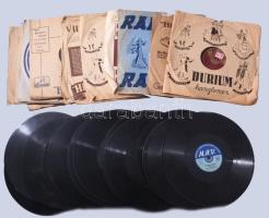 12 darab gramofon lemez + 17 darab tok nélküli