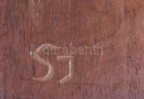 Somogyi József (1916-1993): Szerelmespár. Faragott fa, jelzett, m: 35 cm