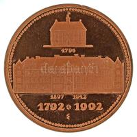 Soltra Elemér (1922-2013) 1992. Kétszáz éves a csurgói gimnázium kétoldalas bronz emlékérem (42,5mm)...