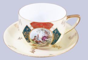 Victoria zsánerjelenet díszítésű kávés készlet. jelzett, teljes, minimális kopással