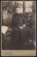 1917 Idős hölgy portréja, keményhátú fotó a rákosligeti "Opál" műeremből, 16,5×10,5 cm