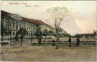 1918 Szászváros, Broos, Orastie; Gyalogsági laktanya. Szászvárosi Könyvnyomda Rt. kiadása / Städtische Infanterie Kaserne / K.u.K. military infantry barracks (r)