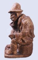 Orbán Judit: Gondolkodó. Engóbozott kerámia, jelzett, m: 22,5 cm