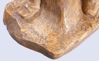 Rápolthy Lajos (1880 -1954): Halárus. 1925. Festett gipsz, jelzett, kis sérüléssel, m: 33 cm