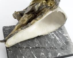 Tarasz Sevcsenko szobra, műanyag, talapzatától elvált, cca 30x23 cm