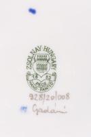 Zsolnay aranykontúrozott nőszirom mintás fedeles váza. Jelzett, hibátlan, m: 27,5 cm