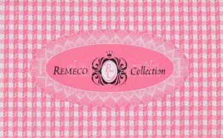 Remeco Collection orosz porcelánfejű baba, dobozában, m: 14 cm