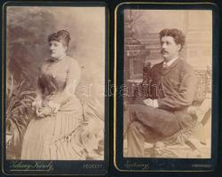 cca 1885 Házaspár portréja, 2 db keményhátú fotó Zelesny Károly pécsi műterméből, 10,5×6,5 cm
