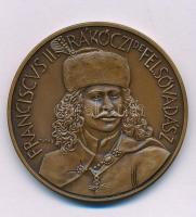 Tóth Sándor (1933-2019) 1990. "Felsővadászi II. Rákóczi Ferenc / MÉE Hajdú-Bihar Megyei szervezete" kétoldalas bronz emlékérem (42,5mm) T:AU Adamo DE16