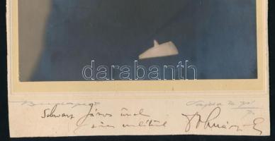 1930 Dohnányi Ernő (1877-1960) zeneszerző, karmester, zongoraművész dedikált fotója, Vajda M. Pál fe...