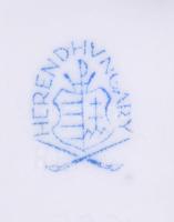 Herendi Viktória mintás levél alakú tálka, jelzett, minimális kopással, 15x8,5 cm