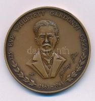 Bognár György (1944-) 1988. "125 éve született Gárdonyi Géza 1863-1988 / Eger MÉE - A falak ereje nem a kőben vagyon, hanem a védők lelkében" kétoldalas bronz emlékérem (42,5mm) T:AU patina Adamo EG5