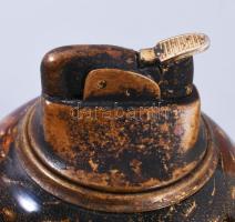 Murano anyagában aranyporos díszítésű öngyújtó, jelzés nélkül, kis kopással, m: 9,5 cm