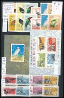 Észak-Vietnam 1963-1964 Postatiszta teljes sorok és blokkok, köztük vágottak is, közepes berakólap mindkét oldalán (Mi EUR 300,8)