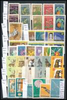 Észak-Vietnam 1963-1964 Postatiszta teljes sorok és blokkok, köztük vágottak is, közepes berakólap m...