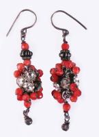 Ezüst (Ag) fülbevaló pár, jelzés nélkül, korallal, bruttó 9g