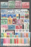 19 klf sport témájú kiadás, köztük 3 blokk is, A/4-es berakólap mindkét oldalán