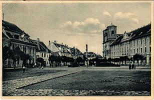 1929 Szakolca, Uhorská Skalica (Nyitra); Námestie Slobody / Fő tér, templom. G. Jilovsky kiadása / main square, church (EB)