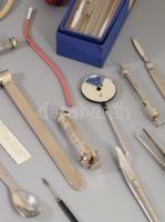 2 doboznyi régi orvosi műszer és laboratóriumüveg