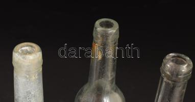 3 darab régi dianás üveg, közte Erényi Diana, m: 13 cm