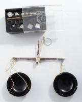 Kis ékszerész mérleg, súlyokkal