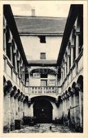 Lőcse, Levoca; Renesansny dvor. Elek Singer / Reneszánsz udvar / Renaissance courtyard