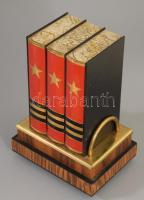 Szovjet retro zeneszerkezetes cigaretta kínáló, m: 16 cm, hozzá szovjet cigaretta tartalommal