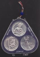 1977. 200Ft Ag 3klf db "Mányoki, Rippl-Rónai, Csontváry" sor T:BU Eredeti  MNB plasztiktokban, bár a tok törött