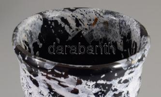 Fekete-fehér mázas kerámia váza, hibátlan, m: 16,5 cm
