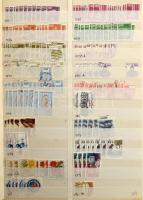 NSZK + NDK készlet 2 db A4-nél nagyobb méretű, 10 lapos berakóban, többletpéldányokkal