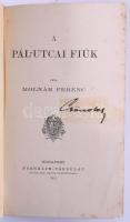 Molnár Ferenc: A Pál-utcai fiúk. Bp., 1911, Franklin-Társulat. Kartonált kötés, lapok éle foltos.