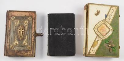 3 db régi imakönyv, különféle kötésben, változó állapotban
