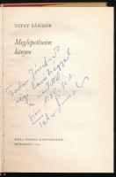 Tatay Sándor: Meglepétseim könyve. DEDIKÁLT! Bp., 1974, Móra. Kiadói egészvászon-kötés, kopott kiadó...