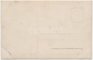 1917 Sepsiszentgyörgy, Sfantu Gheorghe; első világháborús német katonák egy ház előtt, télen / WWI G...