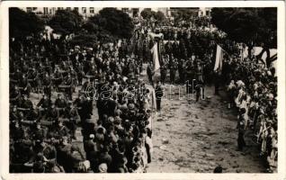 1938 Ipolyság, Sahy; 'A Felvidék felszabadulásának első örömünnepe', bevonulás, magyar zászló, Lusztig üzlete / entry of the Hungarian troops, Hungarian flag, shop + "1938 Az Első Visszatért Magyar Város Ipolyság" So. Stpl. (EK)