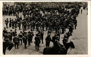 1938 Komárom, Komárno; 'A Felvidék felszabadulásának első örömünnepe', bevonulás, magyar zászló, katonák, automobil / entry of the Hungarian troops, Hungarian flag, soldiers, automobile + "1938 Komárom visszatért" So. Stpl. (EB)
