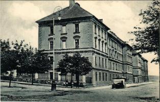 Praha, Prague, Prag; Vrsovice Kasárna / K.u.K. military barracks in Vrsovice