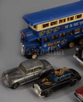 7 darab angol fém játékautó, h: 13 cm alatt