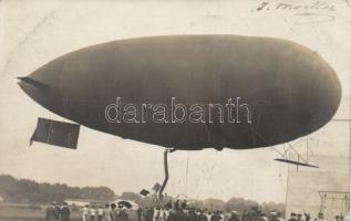 Zeppelin photo (EK)