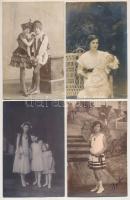 22 db RÉGI fotó képeslap vegyes minőségben: gyerekek / 22 pre-1945 photo postcards in mixed quality: children