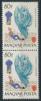 1965 Mese (III.) 60f függőleges párban az alsó bélyegen Aladdin feje felett ovális folt lemezhibával