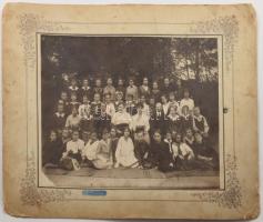 ca 1880-1900 4 db nagy csoportkép fotó, némelyik feliratozott Zólyom, stb 33x26 cm