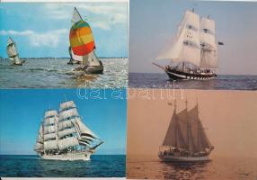 VITORLÁS HAJÓ - 46 db MODERN megíratlan képeslap / SAILING BOATS - 46 modern unused postcards