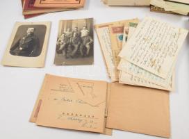 Cipős doboznyi vegyes papírrégiség