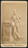 cca 1870 Füzesséry Kálmánnak (1837-1908), Csanád vármegye főügyészének portréja. Vizitkártya J. Springer freiwaldaui műterméből, 10,5x6 cm