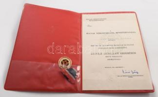 1972 "Bányász Szolgálati Érdemérem" arany, ezüst és bronz fokozata bronz kitüntetés mellsz...