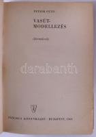 Petrik Ottó: Vasútmodellezés (Járművek). Modellezők Könyvtára 4. Bp., 1969, Táncsics. Kiadói kartoná...