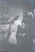 5 db üvegnegatív vegyes felvételekkel (közte a régi Erzsébet híd), 12x9 cm